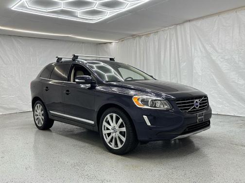 2017 Volvo XC60 T5 Inscription