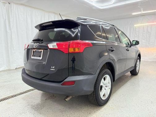 2013 Toyota RAV4 LE
