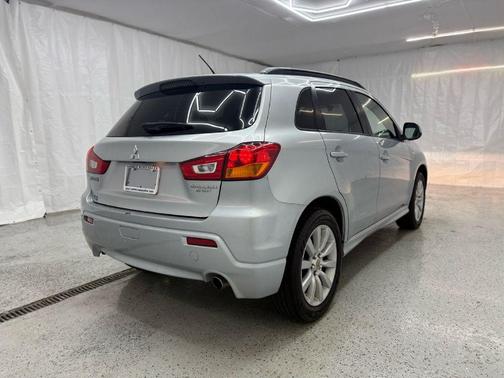 2011 Mitsubishi Outlander Sport SE