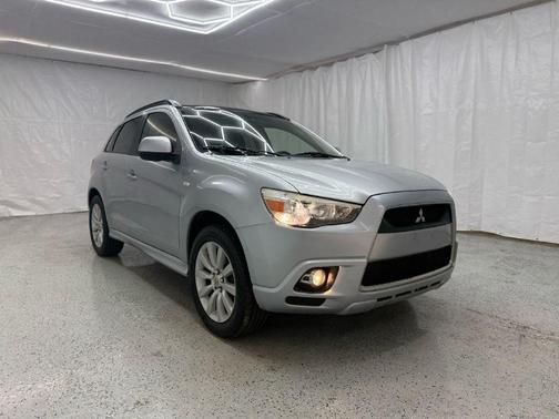 2011 Mitsubishi Outlander Sport SE