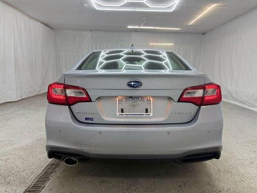 Ice Silver Metallic 2019 Subaru Legacy 2.5i Limited