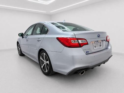 Ice Silver Metallic 2019 Subaru Legacy 2.5i Limited