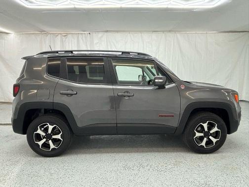 2020 Jeep Renegade Trailhawk