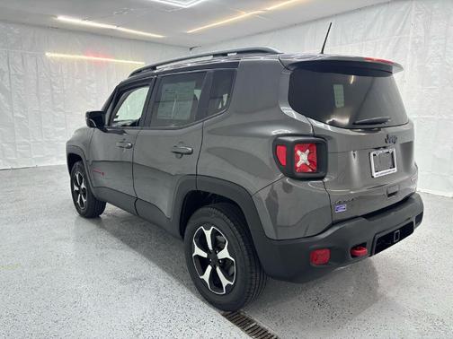 2020 Jeep Renegade Trailhawk