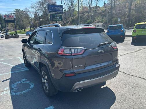 2019 Jeep Cherokee Limited