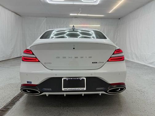 2022 Genesis G70 3.3T
