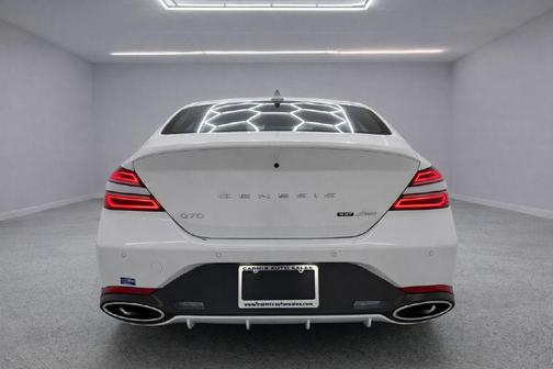 2022 Genesis G70 3.3T