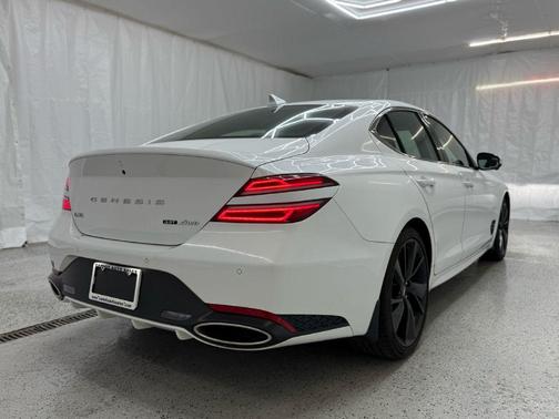 2022 Genesis G70 3.3T