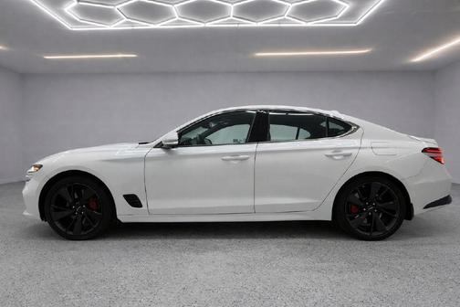 2022 Genesis G70 3.3T