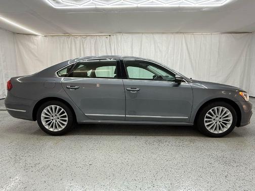 2017 Volkswagen Passat 1.8T SE
