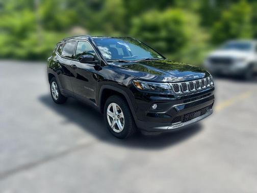 2023 Jeep Compass Latitude