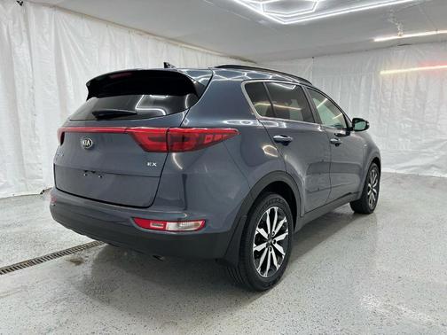 2018 Kia Sportage EX