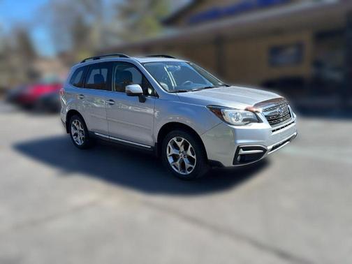 2017 Subaru Forester 2.5i Touring