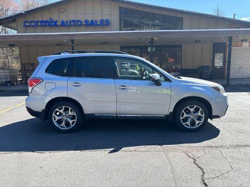 2017 Subaru Forester 2.5i Touring