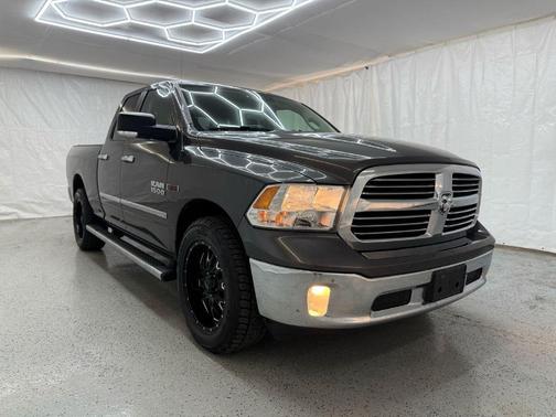 2015 RAM 1500 SLT