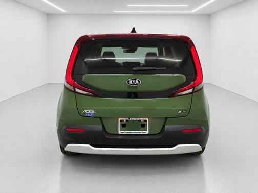 Green 2021 Kia Soul LX