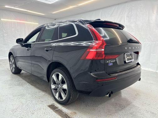 2018 Volvo XC60 T6 Momentum