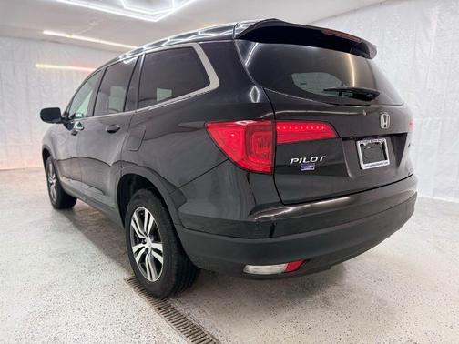 2018 Honda Pilot EX