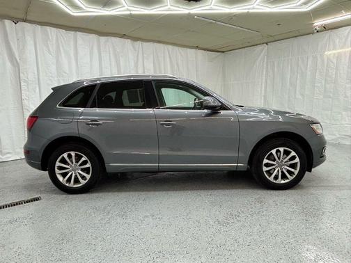 2016 Audi Q5 2.0T Premium Plus