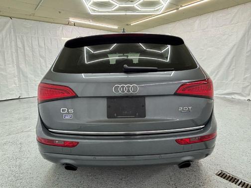 2016 Audi Q5 2.0T Premium Plus