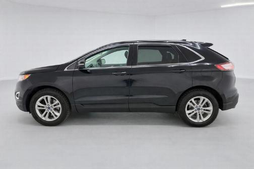 Black 2016 Ford Edge SEL