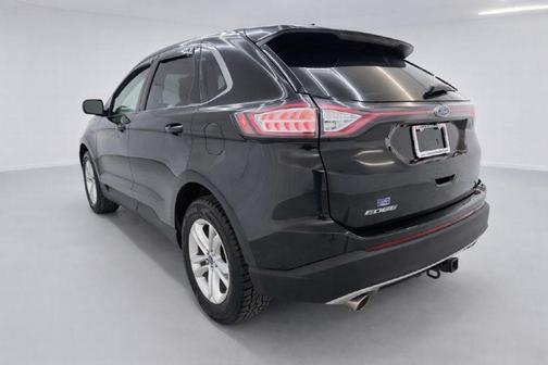 Black 2016 Ford Edge SEL