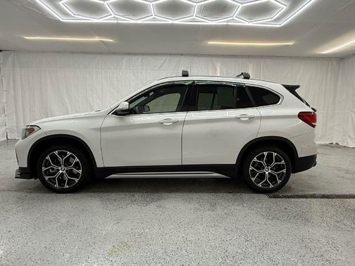 2021 BMW X1 xDrive28i
