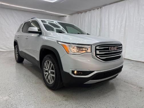 2018 GMC Acadia SLE-2