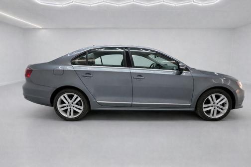 2017 Volkswagen Jetta 1.8T SEL