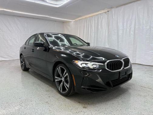 2023 BMW 330 i xDrive
