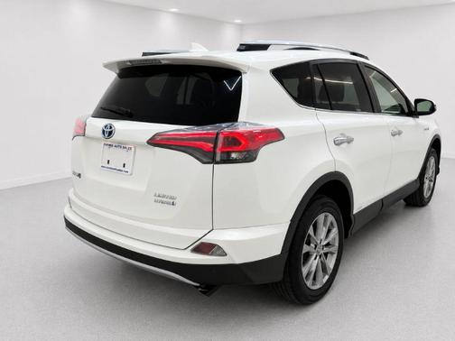 White 2017 Toyota RAV4 Hybrid Limited