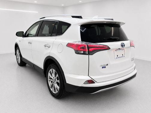 White 2017 Toyota RAV4 Hybrid Limited