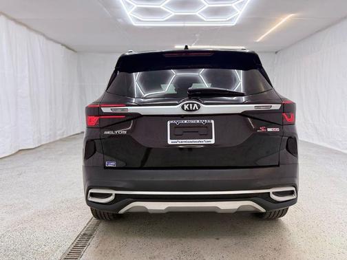 2021 Kia Seltos S