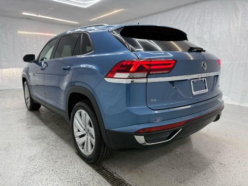 2020 Volkswagen Atlas Cross Sport 2.0T SE w/Technology
