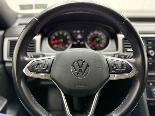 2020 Volkswagen Atlas Cross Sport 2.0T SE w/Technology