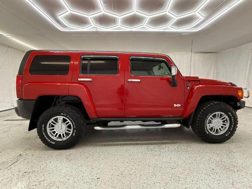 2008 Hummer H3 Alpha
