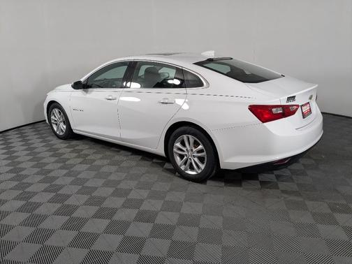 2017 Chevrolet Malibu 1LT
