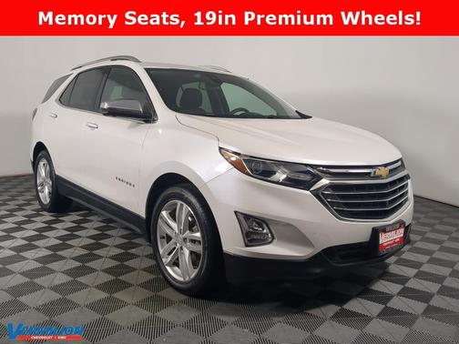 Iridescent Pearl Tricoat 2021 Chevrolet Equinox Premier