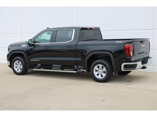 2025 GMC Sierra 1500 SLE