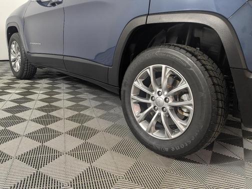 2021 Jeep Cherokee Latitude Plus