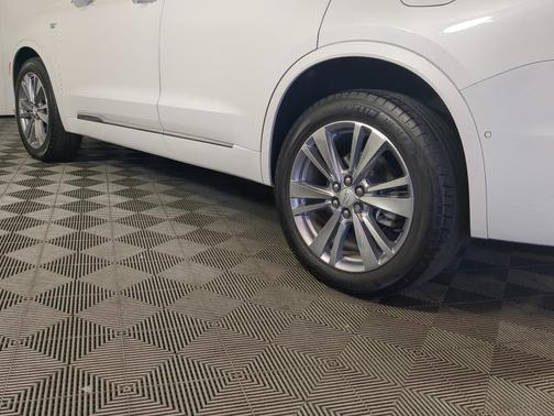 2024 Cadillac XT6 Premium Luxury AWD