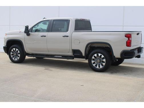 2026 Chevrolet Silverado 2500 Custom