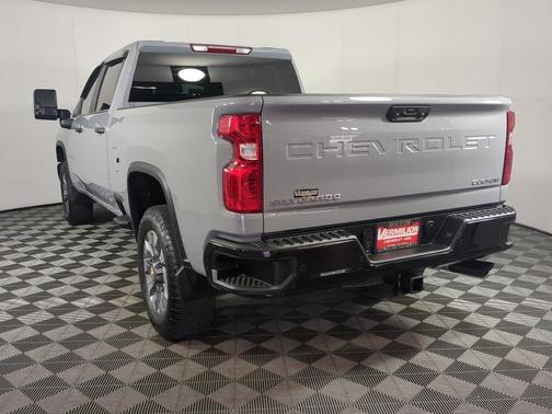 2025 Chevrolet Silverado 2500 Custom