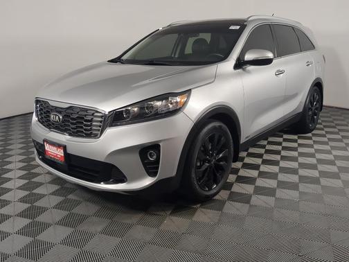 2020 Kia Sorento EX V6