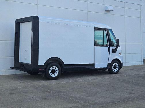 2025 Chevrolet BrightDrop 400 Base