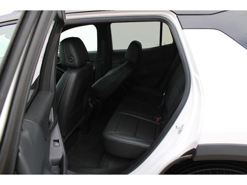 Summit White 2026 Chevrolet Equinox LT