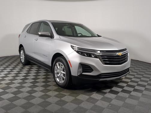 Silver Ice Metallic 2022 Chevrolet Equinox 2LT