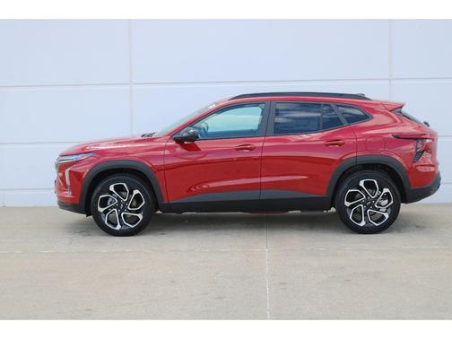 Red 2026 Chevrolet Trax 2RS