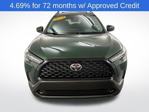 2024 Toyota Corolla Cross LE