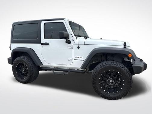 2016 Jeep Wrangler Sport